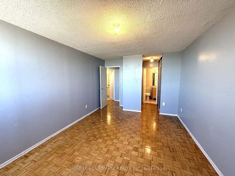 100 Wingarden Ct #1701 — Photo 21