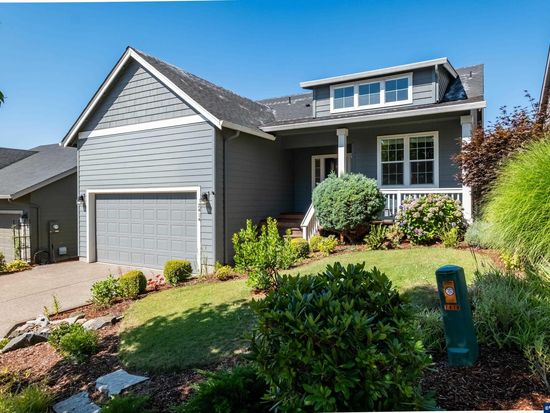 2414 Cherry Blossom Dr NW, Salem, OR 97304