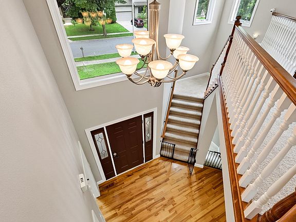 3rd image of 9409 Eagle Nest Ln