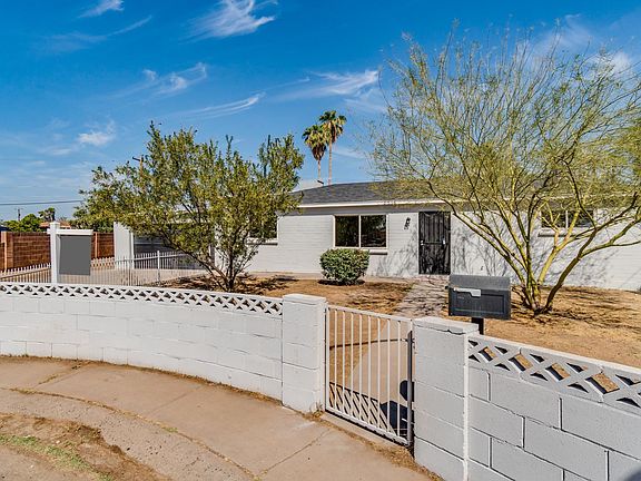 3rd image of 2716 W Echo Ln
