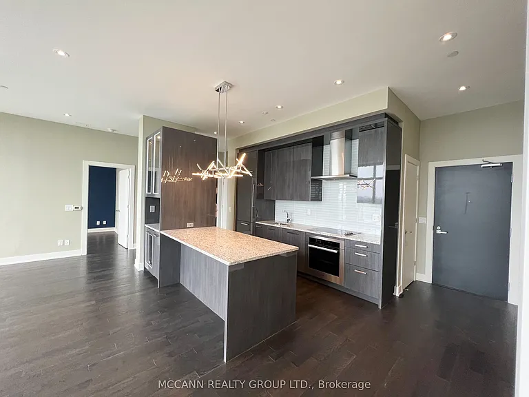 3018 Yonge St #UPH8 — Photo 7
