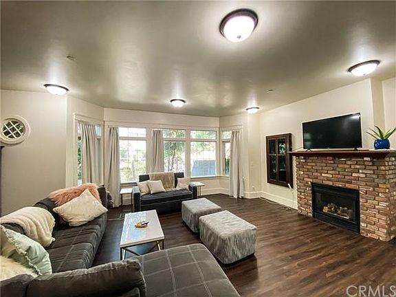 4th image of 131 Hathway Ave