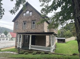 215 Innis St, Oil City, PA 16301
