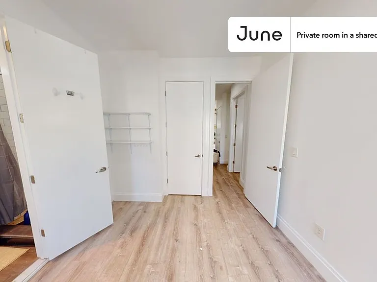 39A Broome St #B — Photo 4