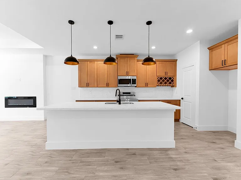 11403 Alcott Dr — Photo 11