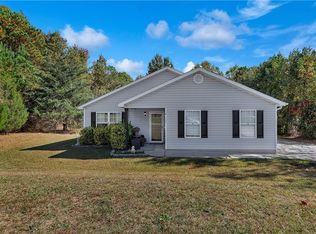 109 Bragg Dr, Williamston, SC 29697