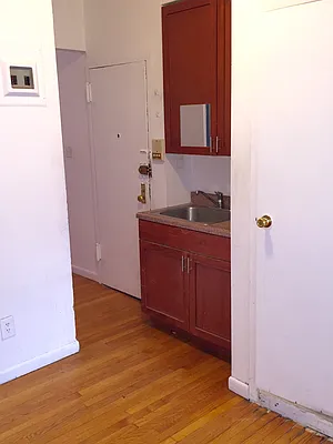 Rented by Urban Real Estate Inc | media 11