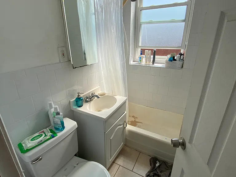4 Ellsworth Ave #44 — Photo 6