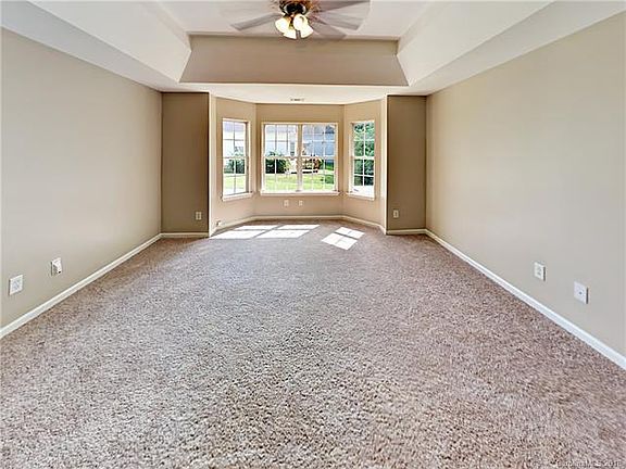 3rd image of 4504 Canipe Dr