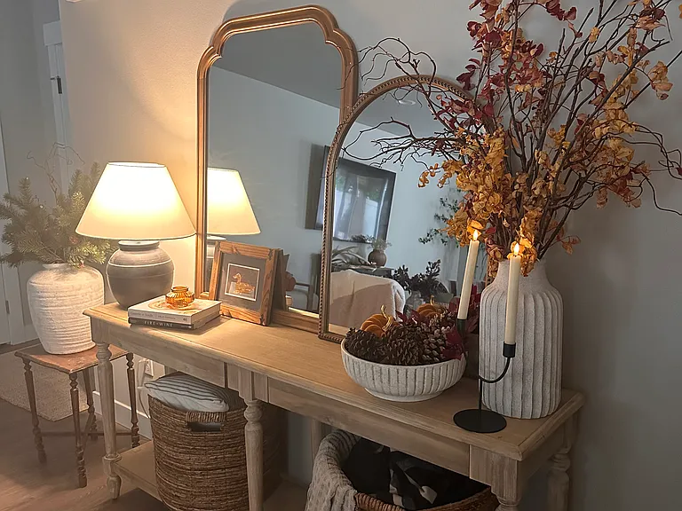 346 NE Roth St — Photo 3