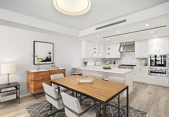 3rd image of 210 W 77th St #The