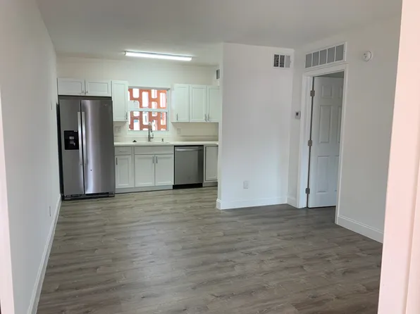 2590 1st St APT 110, Fort Myers, FL 33901