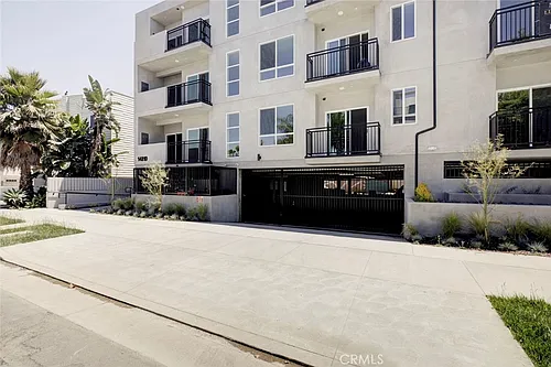 14810 Delano St #204 Photo 1