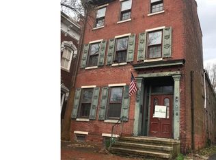 29 Market St, Salem, NJ 08079