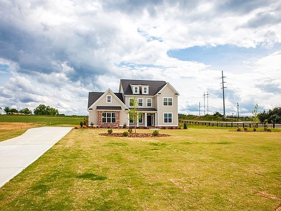 4th image of 4005 Highfield Drive