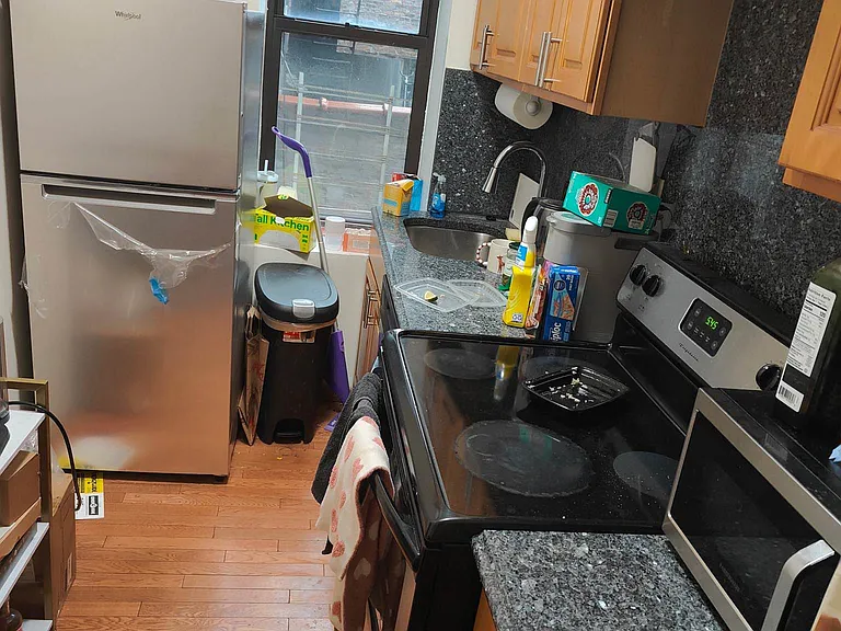 235 2nd Ave #1C — Photo 1