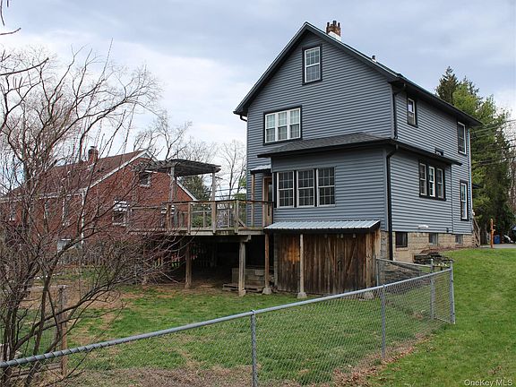 5th image of 295 Lucas Avenue