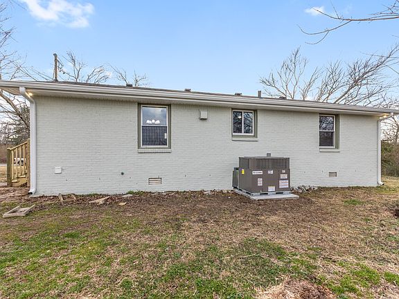 5th image of 7109 King Rd