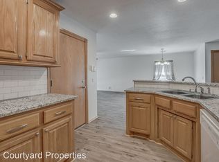 4341 Huntly Dr, Del City, OK 73115