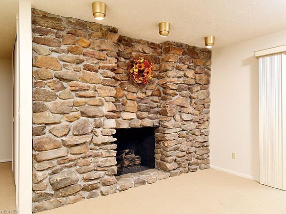 4th image of 17306 Akita Ct #4611