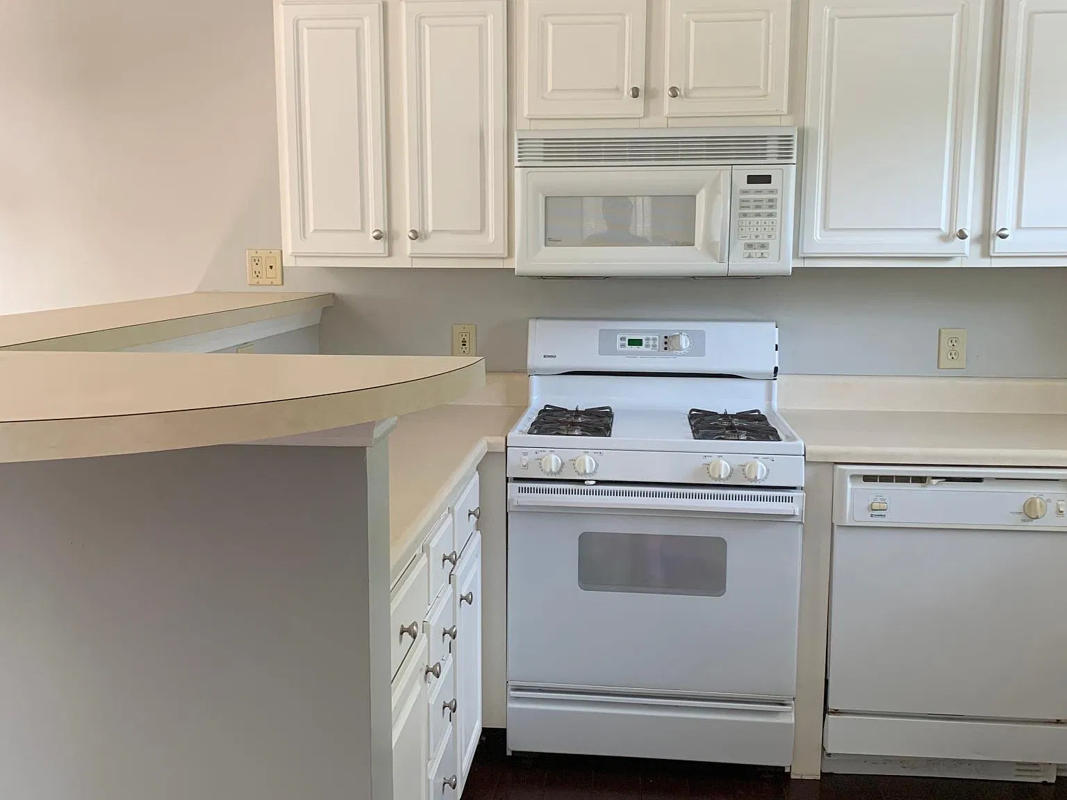 1535 Springleaf Cv SE — Photo 3