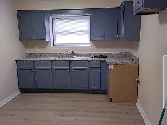 4th image of 8101 Grand Ave #N