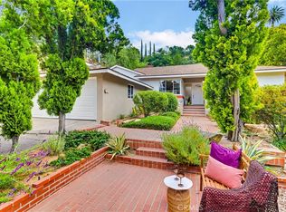9522 Cedarvale Rd, Tujunga, CA 91042