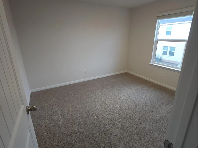152 Grey Slate Ave — Photo 7