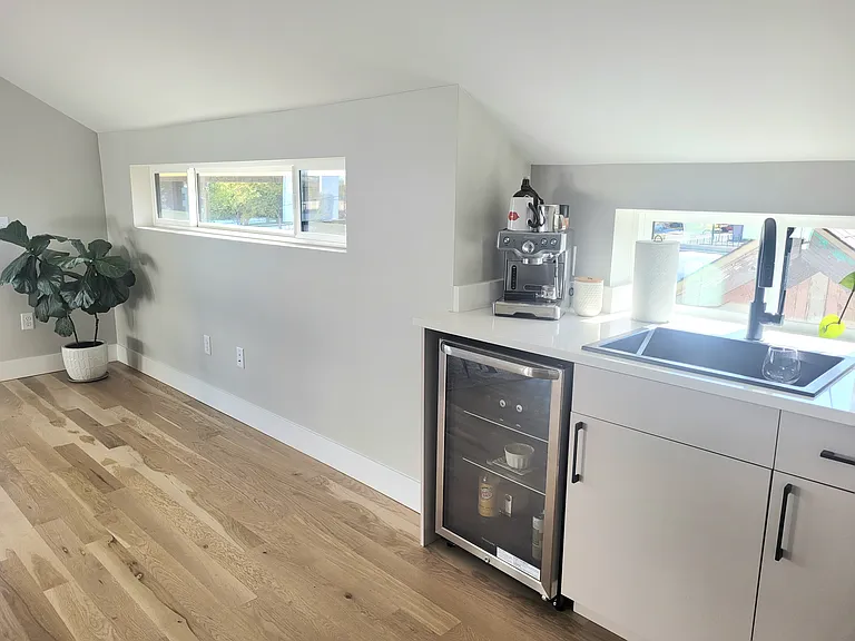 1451 Irving St — Photo 38