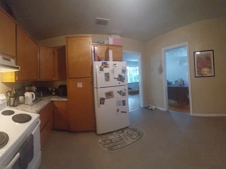 1614 Sharkey St — Photo 8