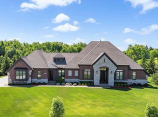 5876 Herrington Ct, Washington, MI 48094