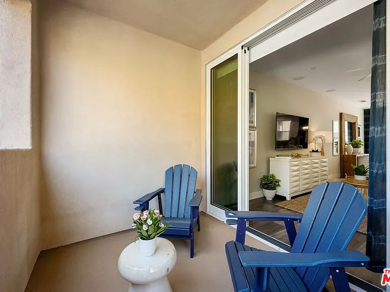 4415 Paxton Pl — Photo 7