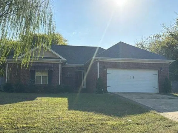 1330 N Gun Club Rd, Tupelo, MS 38801