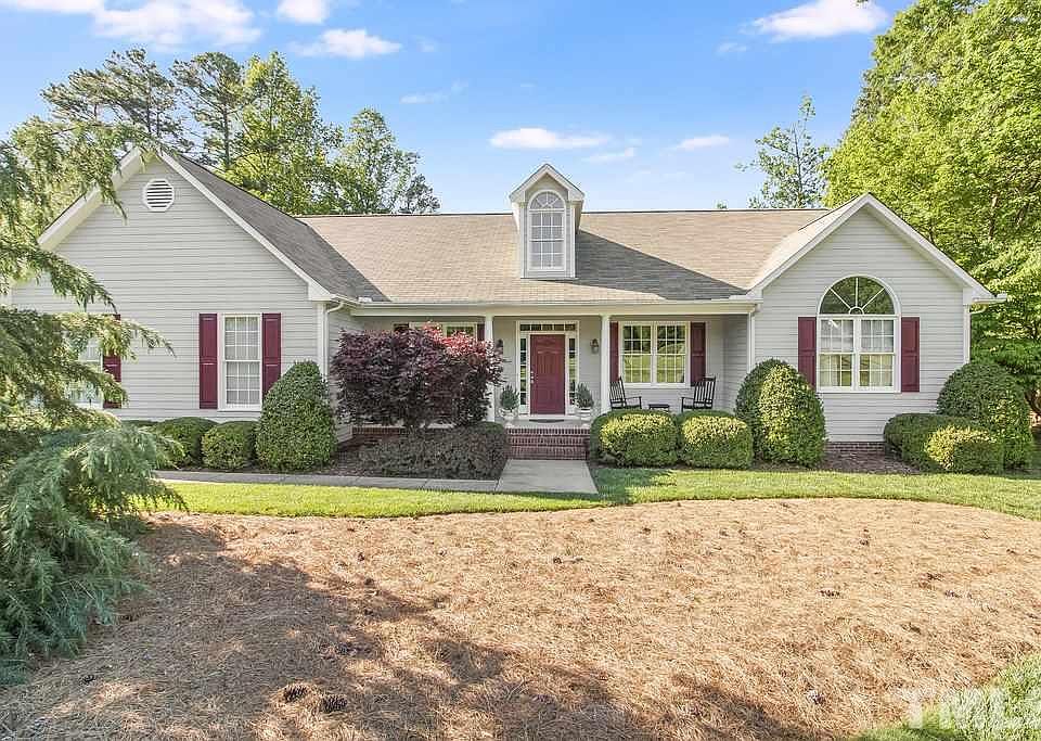 1st image of 3734 Mallory Ct