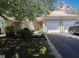 17 Tattersall Dr, Burlington, NJ 08016