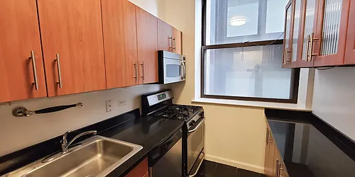 Rented by New York Residence