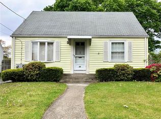 72 Ballston Ave, Pawtucket, RI 02861