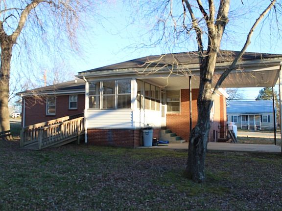 2nd image of 316 Edmunds St