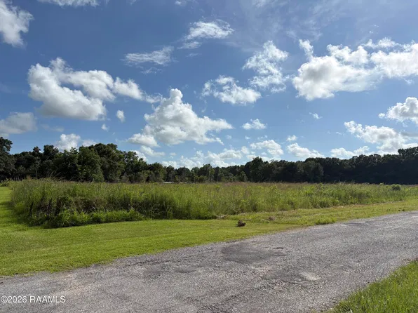 W Elina St, Abbeville, LA 70510