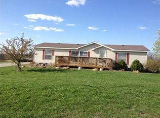 9401 SW Stand Dr, Cameron, MO 64429