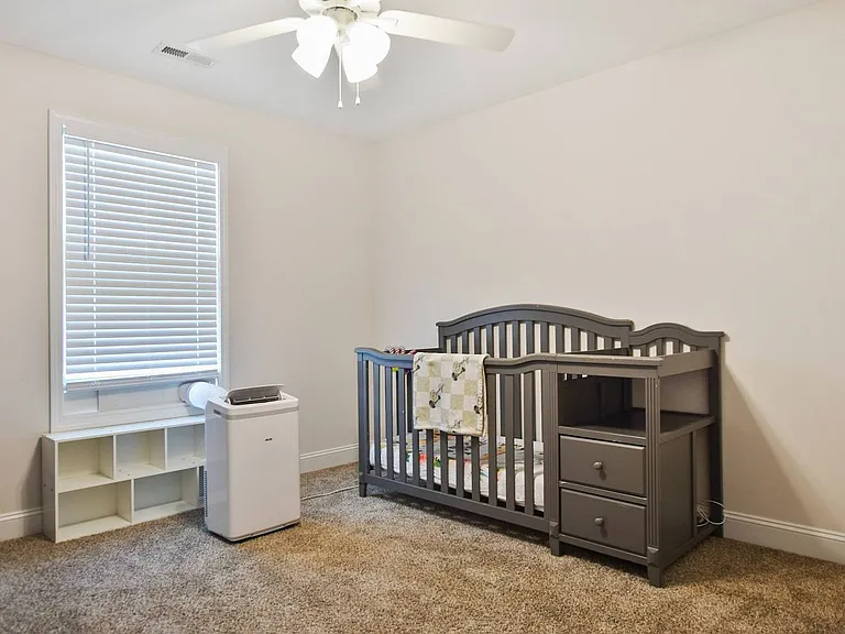 1462 Citadel Dr — Photo 16