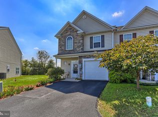 1250 Emilys Ct, Greencastle, PA 17225