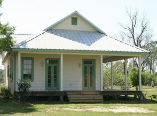 1216 Bushville Hwy, Arnaudville, LA 70512