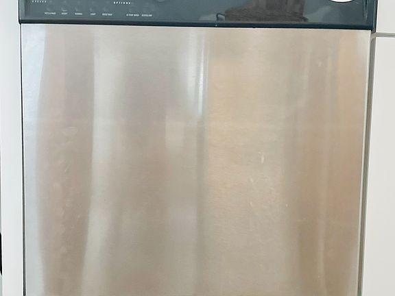 Whirlpool Dishwasher