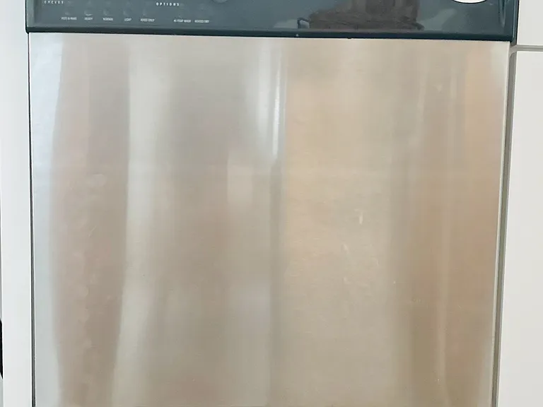 Whirlpool Dishwasher