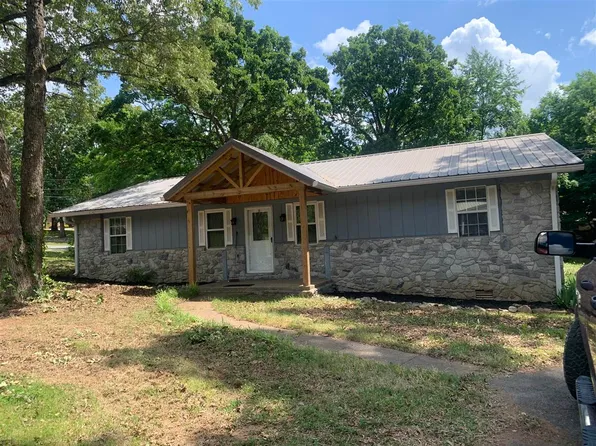 124 Cumberland Cir, Russellville, KY 42276