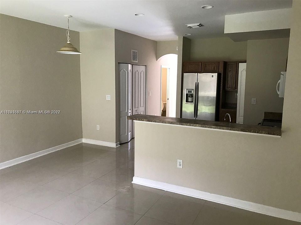 1st image of 21207 NW 14th Pl APT 428