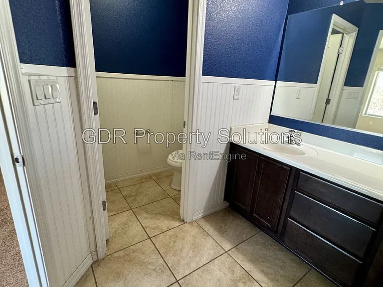 305 Manuel Sanchez Pl SW — Photo 24