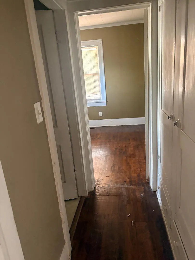415 South Gordon — Photo 4
