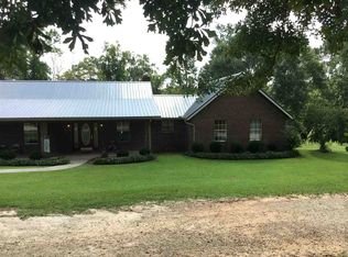 128 S Maple St, Mize, MS 39116
